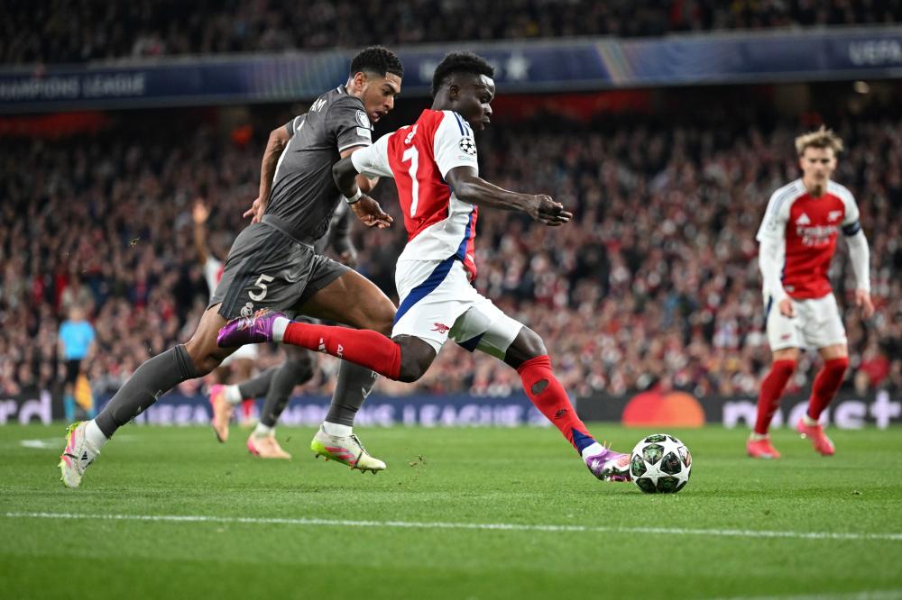 青年们搭建 青年们搭建