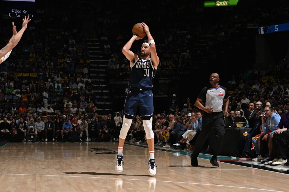 优势吸引亚 优势吸引亚